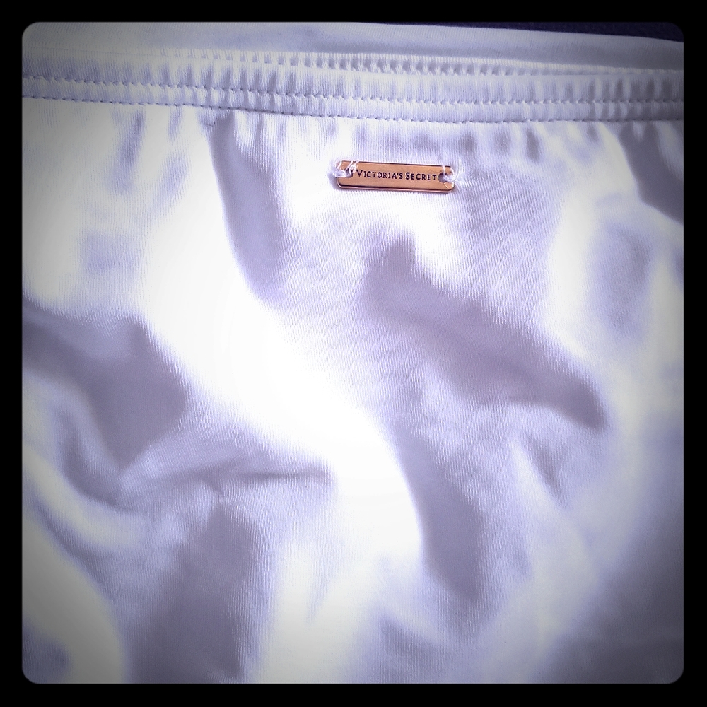 NWT Swimsuit bottom